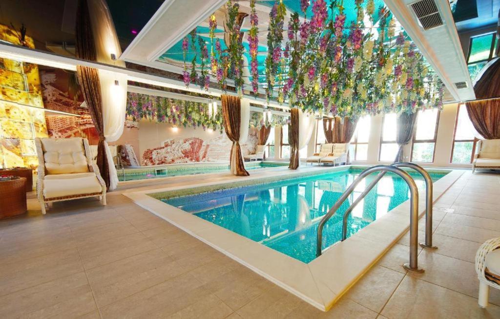 Monte Carlo Aparthotel Pantai Sunny Luaran gambar